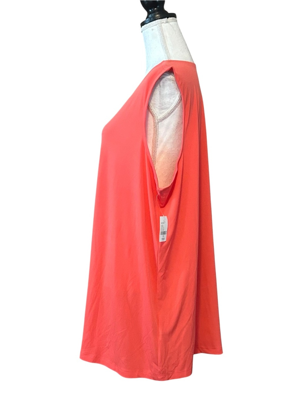 NWT Catherine’s Crisscrossed Sleeveless Tank Top Women’s 2X 22/24 Coral Orange - Picture 3 of 6